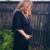 La star della serie Pretty Little Liars è incinta del suo primo figlio: foto toccanti