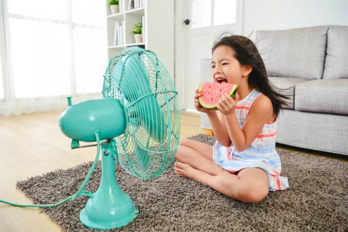 7 consigli per raffreddare l'appartamento senza aria condizionata