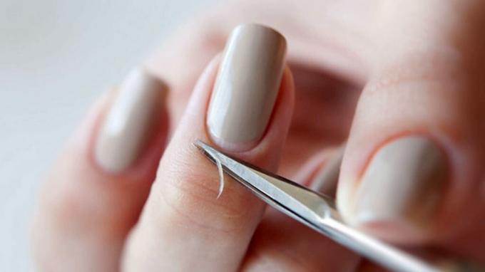 7 gravi errori di manicure che ogni donna fa