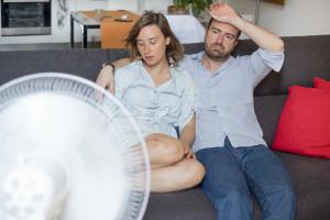 Come proteggersi dal caldo: i consigli degli esperti