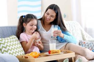 Alimenti complementari: perché i bambini vanno dal riccio?
