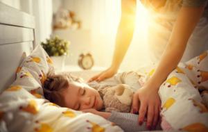 Come portare un bambino nella tua stanza: i 10 consigli TOP per i genitori