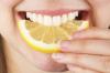 6 semplici passi per rimuovere tartaro e sbiancamento dei denti