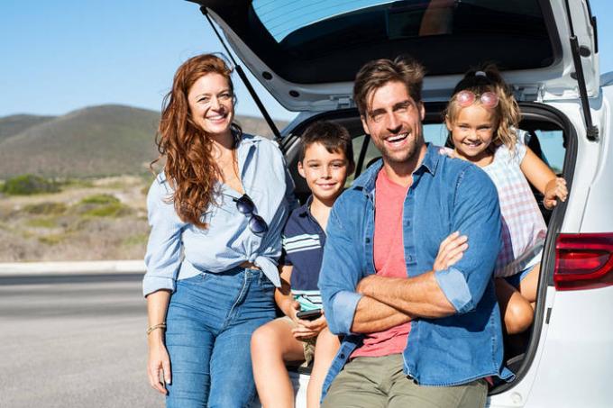 Elenco delle automobili di sostegno per i viaggi al sicuro con i bambini
