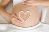 5 fatti sulle strisce scure del ventre durante la gravidanza