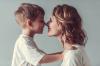 7 segni che un bambino ti ama, anche se sembra che non è così